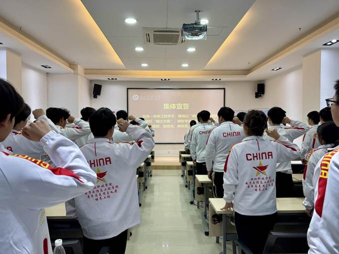 EAF7081352A76FF6F39CDE1E060805B6