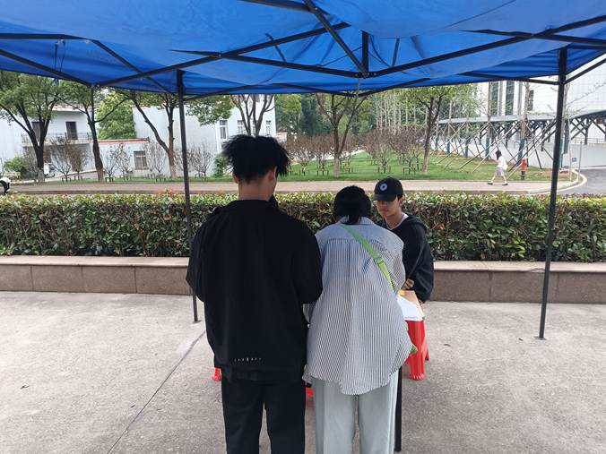 图示, 示意图

中度可信度描述已自动生成:ver1